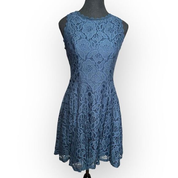 NWOT City Studio Womens Lace Fit & Flare Dress Navy Size 7 - Picture 1 of 12